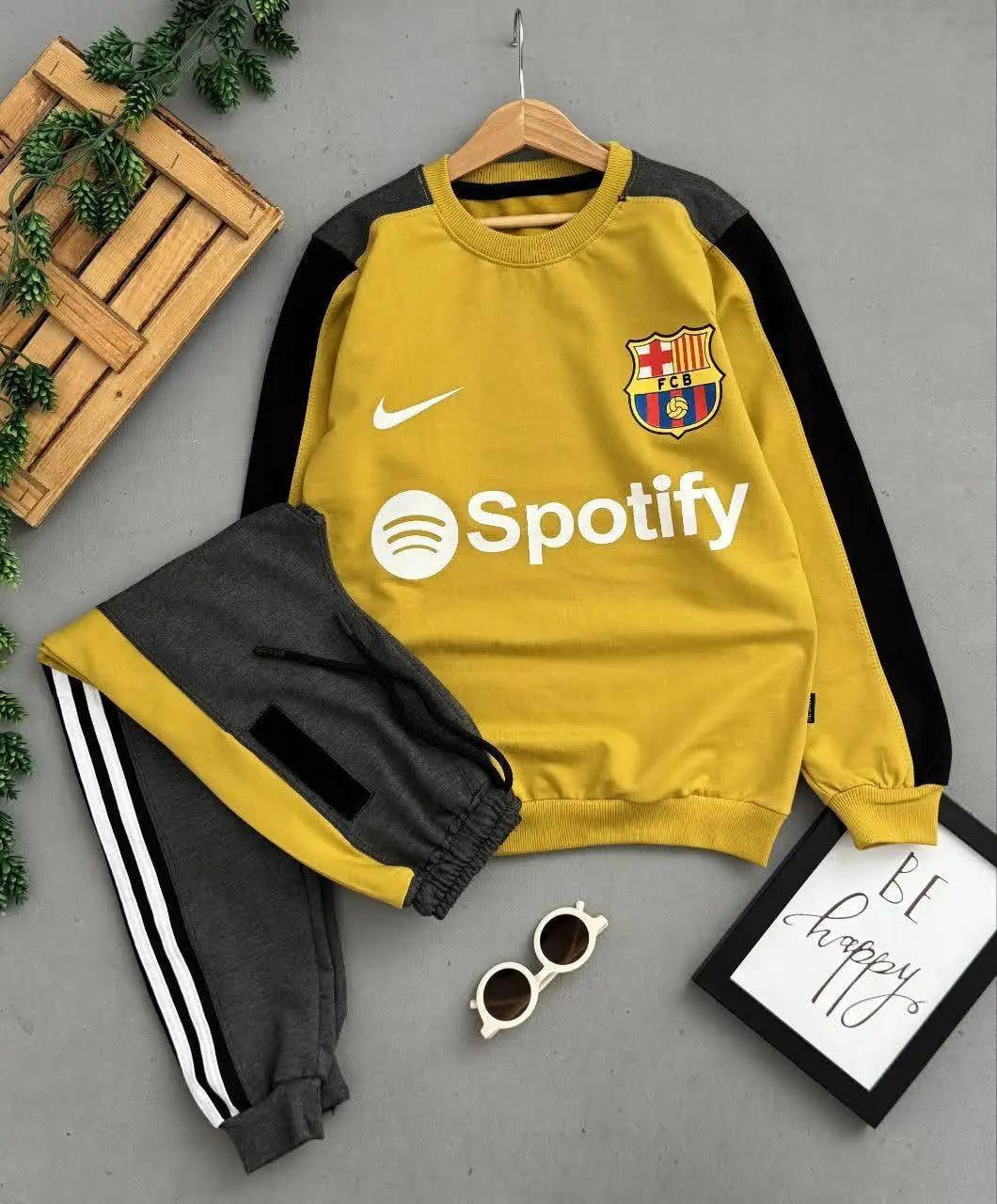 💎 نام: ست بارسلونا