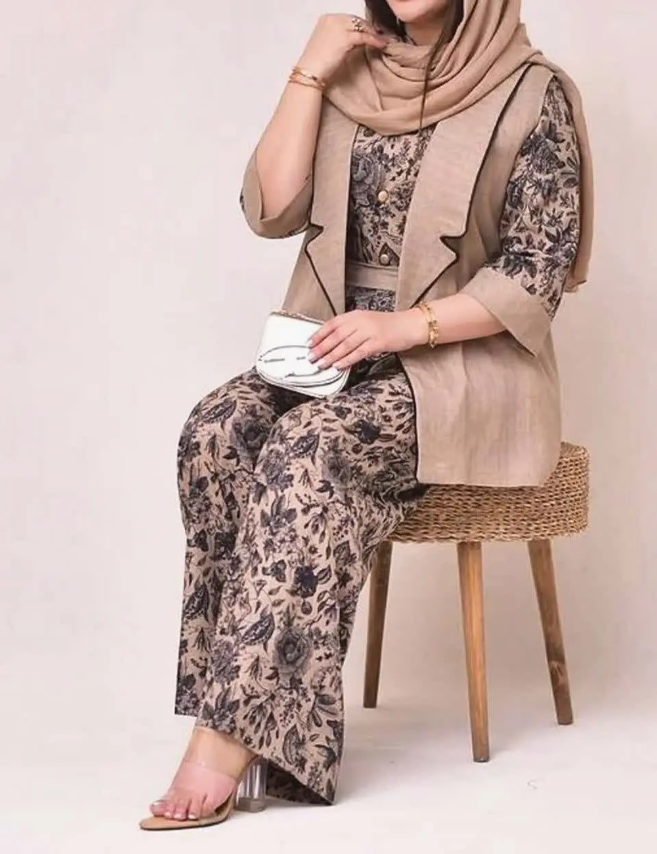 🌷نام: کت و اورال آپامه