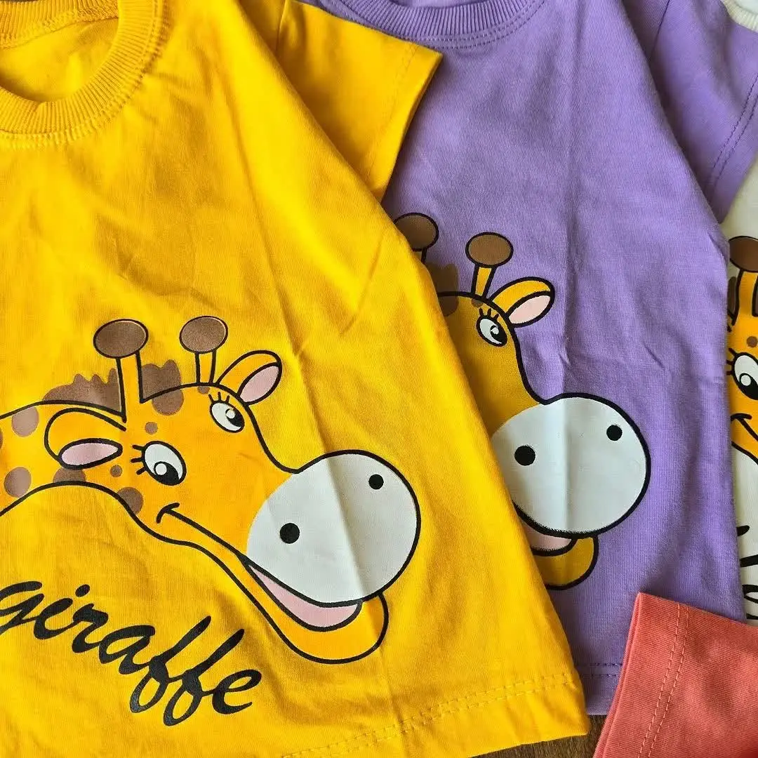 تیشرت تک زرافه
