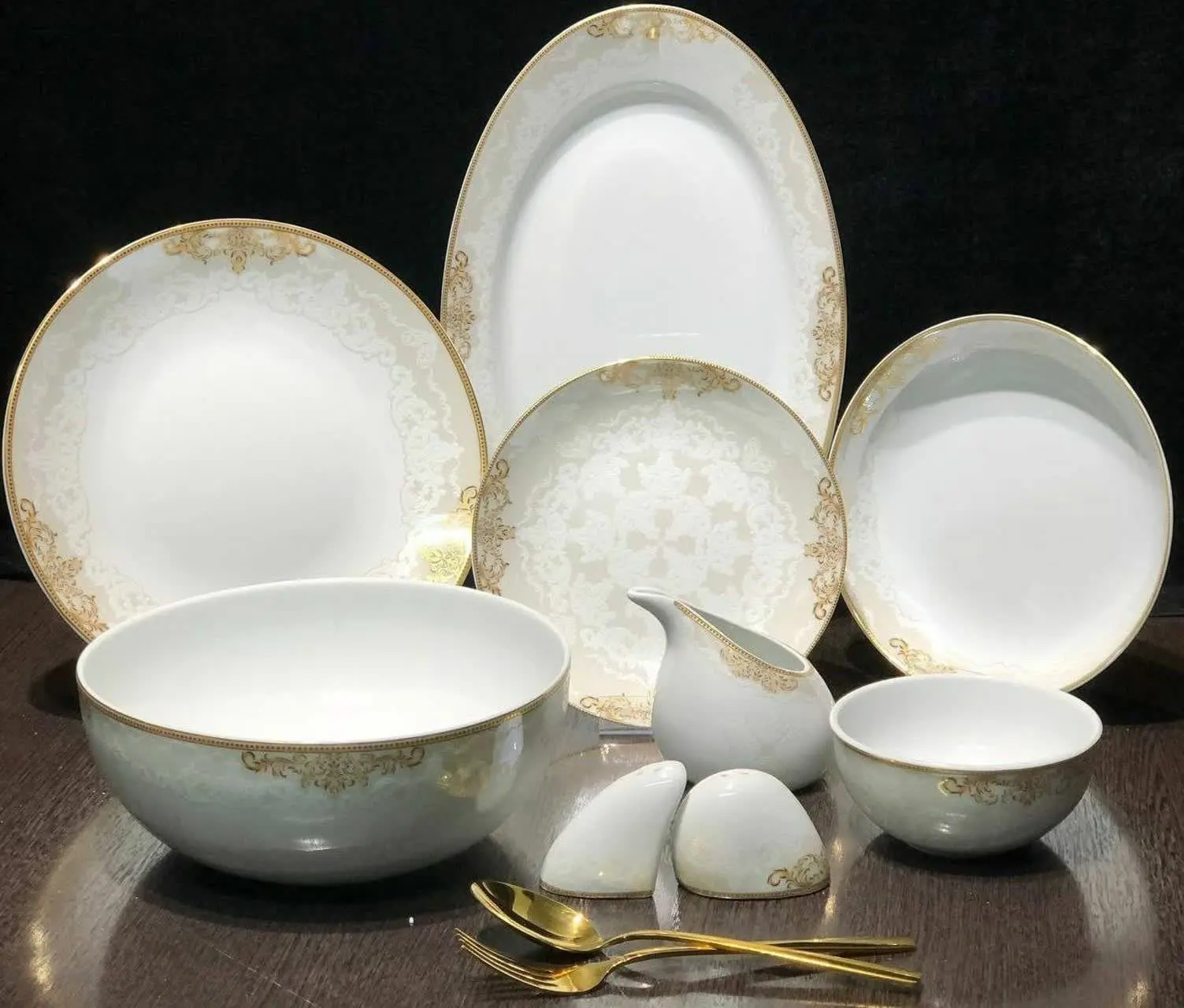 چینی پردیس کاشان قالب هرمس
