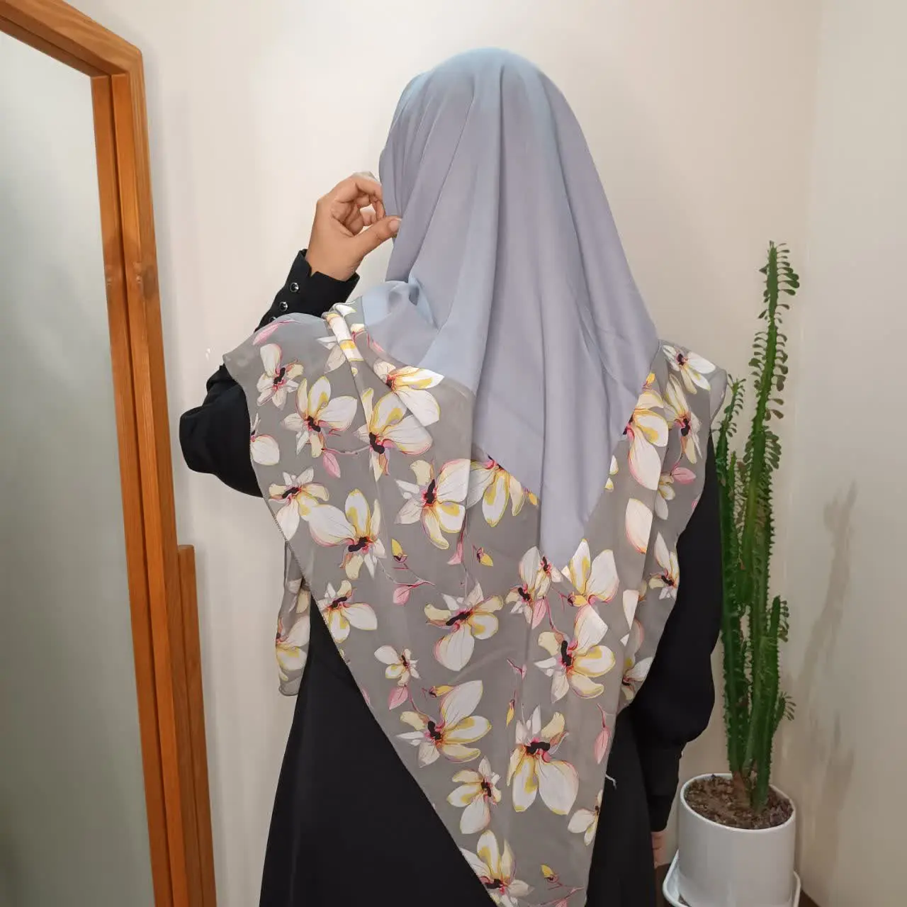 💰قیمت روسری: ۳۳۰ هزارتومان