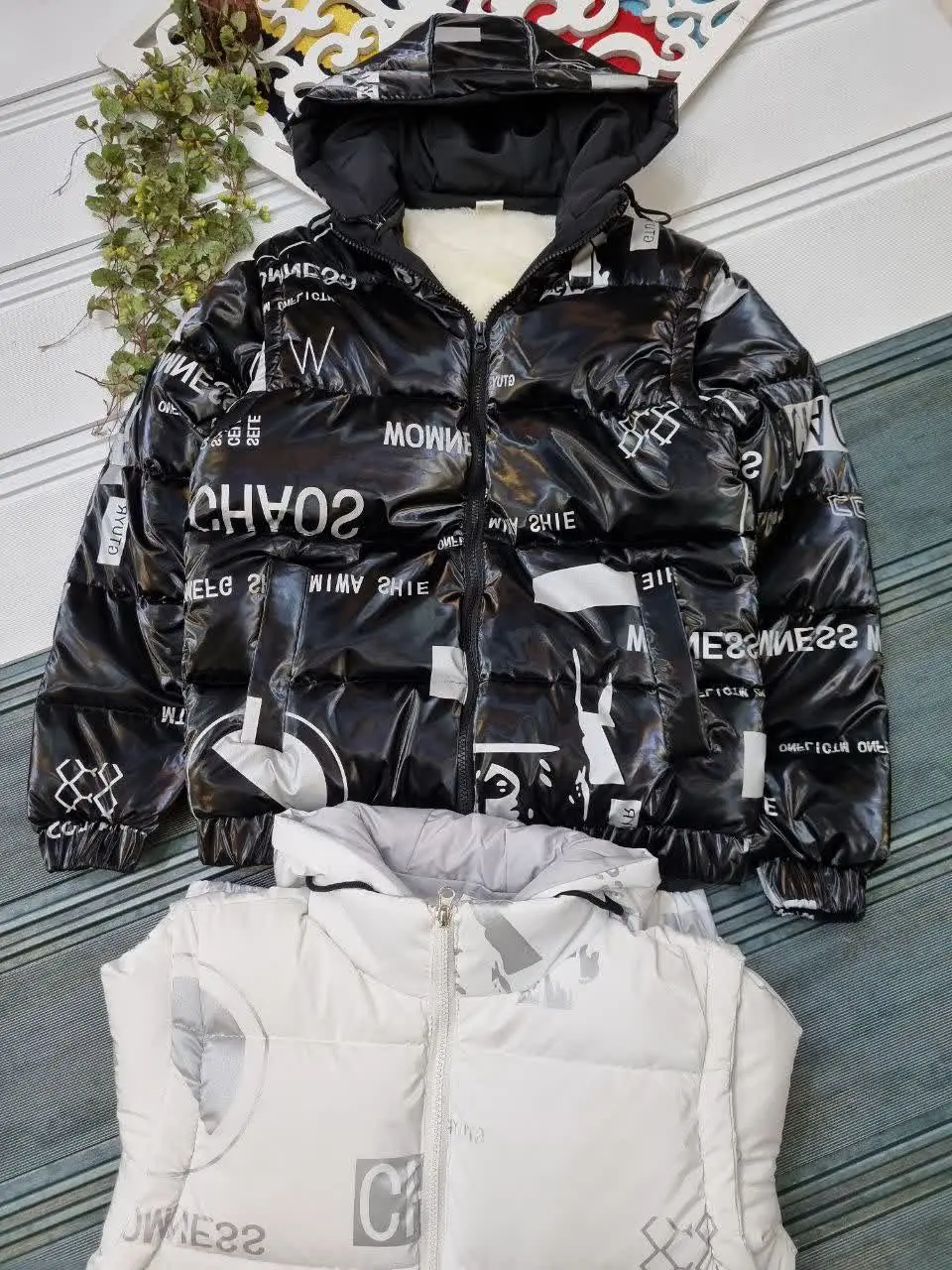 🇮🇷🧥🧶👗👚🎽👕👖👔💎
