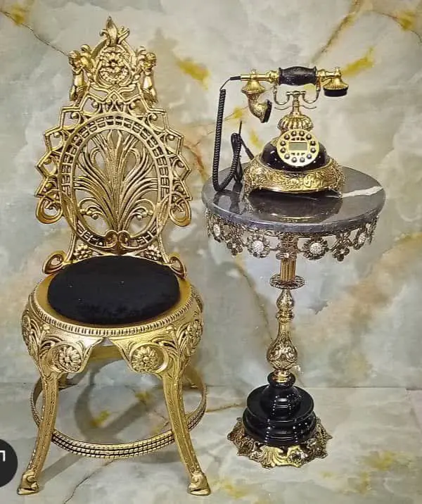 میز تلفن برنزی پایه ستونی