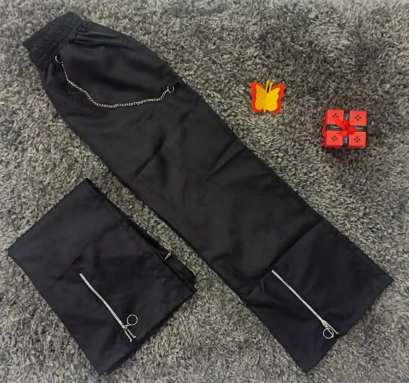 شلوار زنانه ترگال دمپا زیپ زنجیری 
