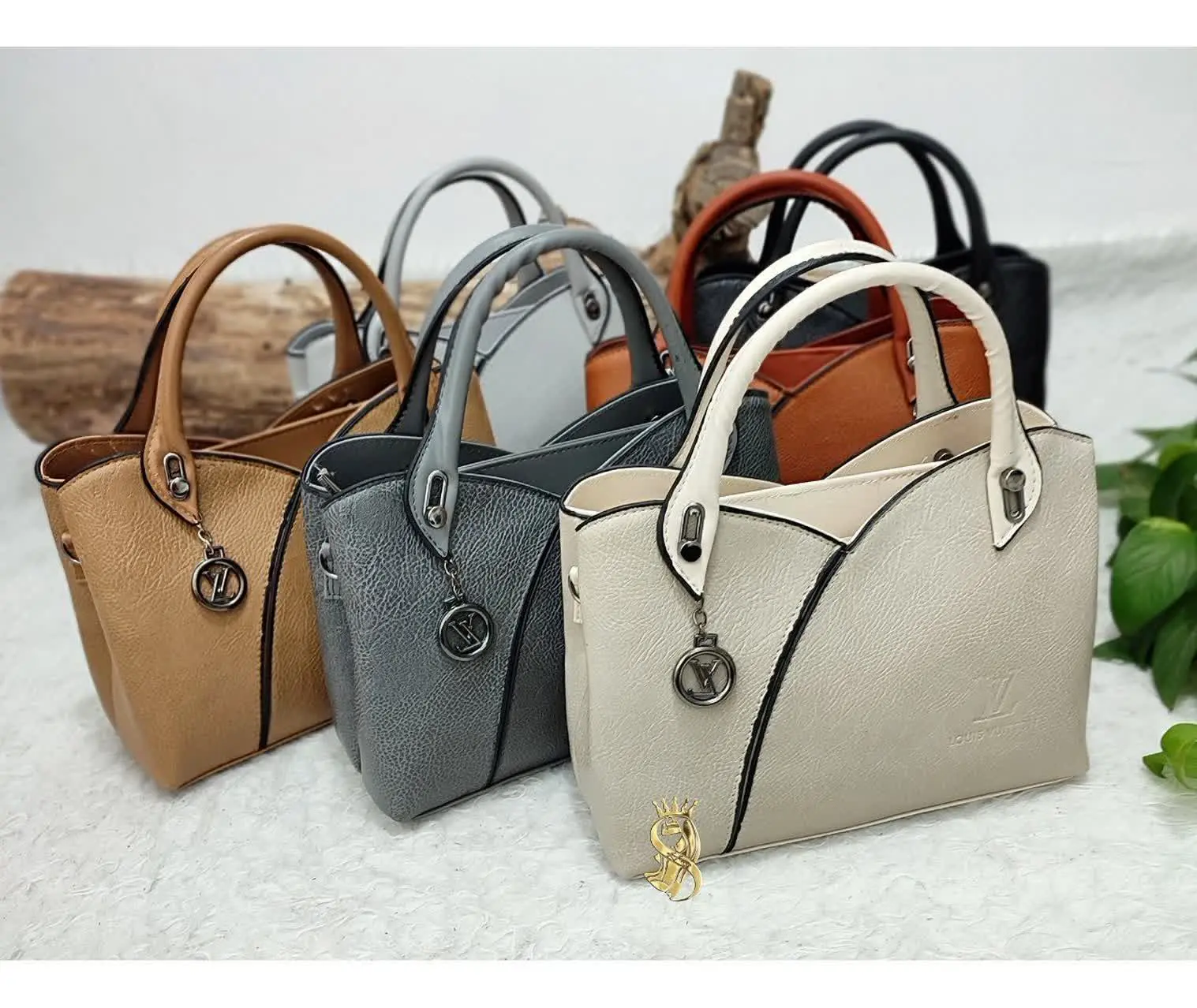  نام: 👜 کیف زنانه مدل لبخند دو رکاب 😍
