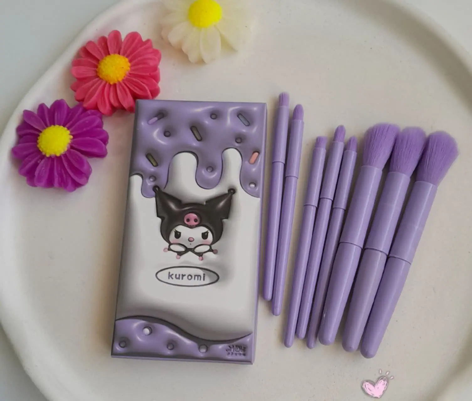 🤍به راحتی داخل کیف جا میشه...