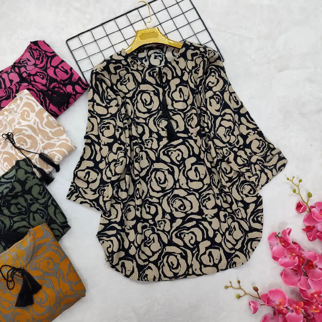 🌸 نام: شومیز رز
