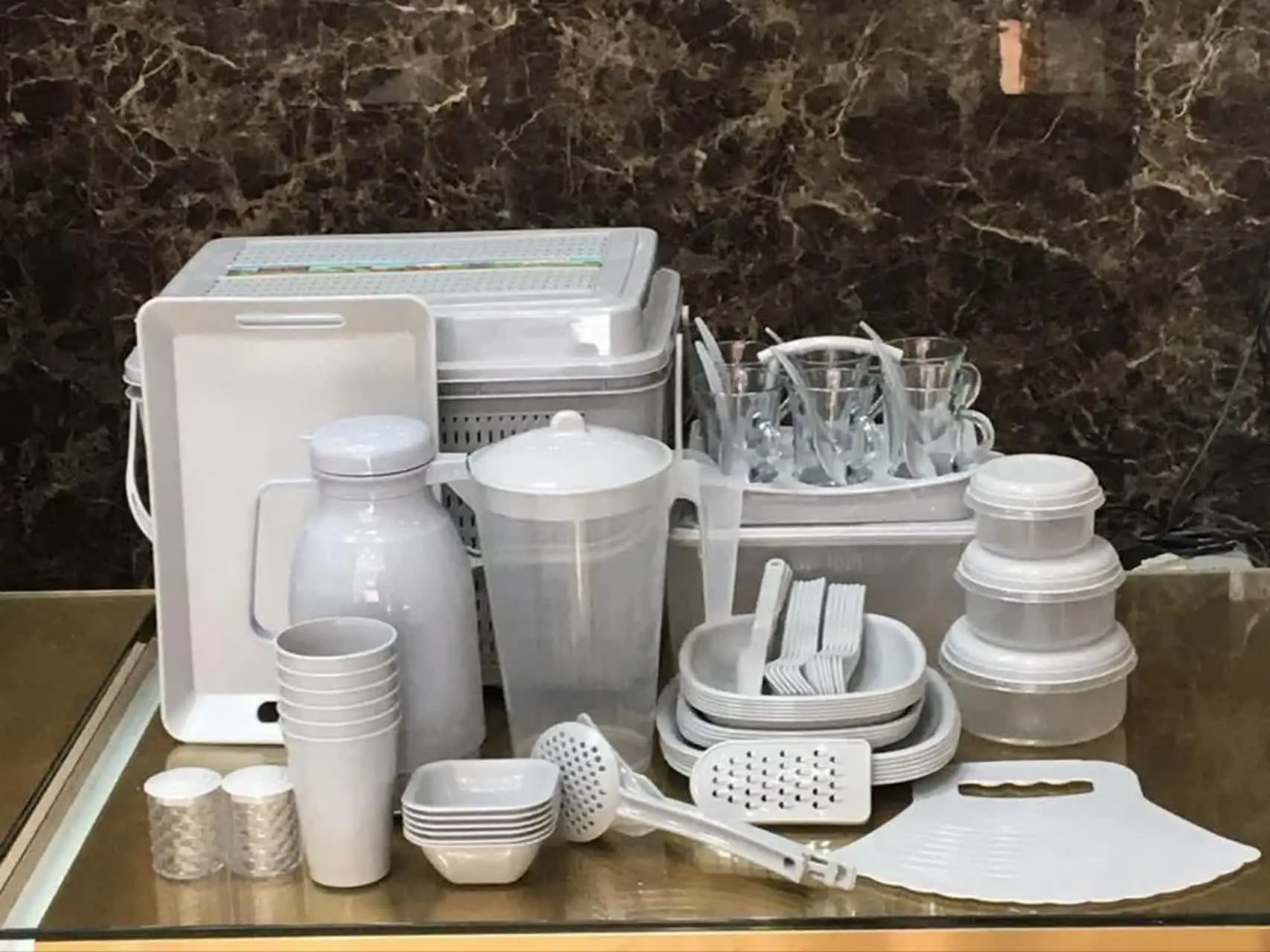 ✅سرویس کامل مسافرتی 
