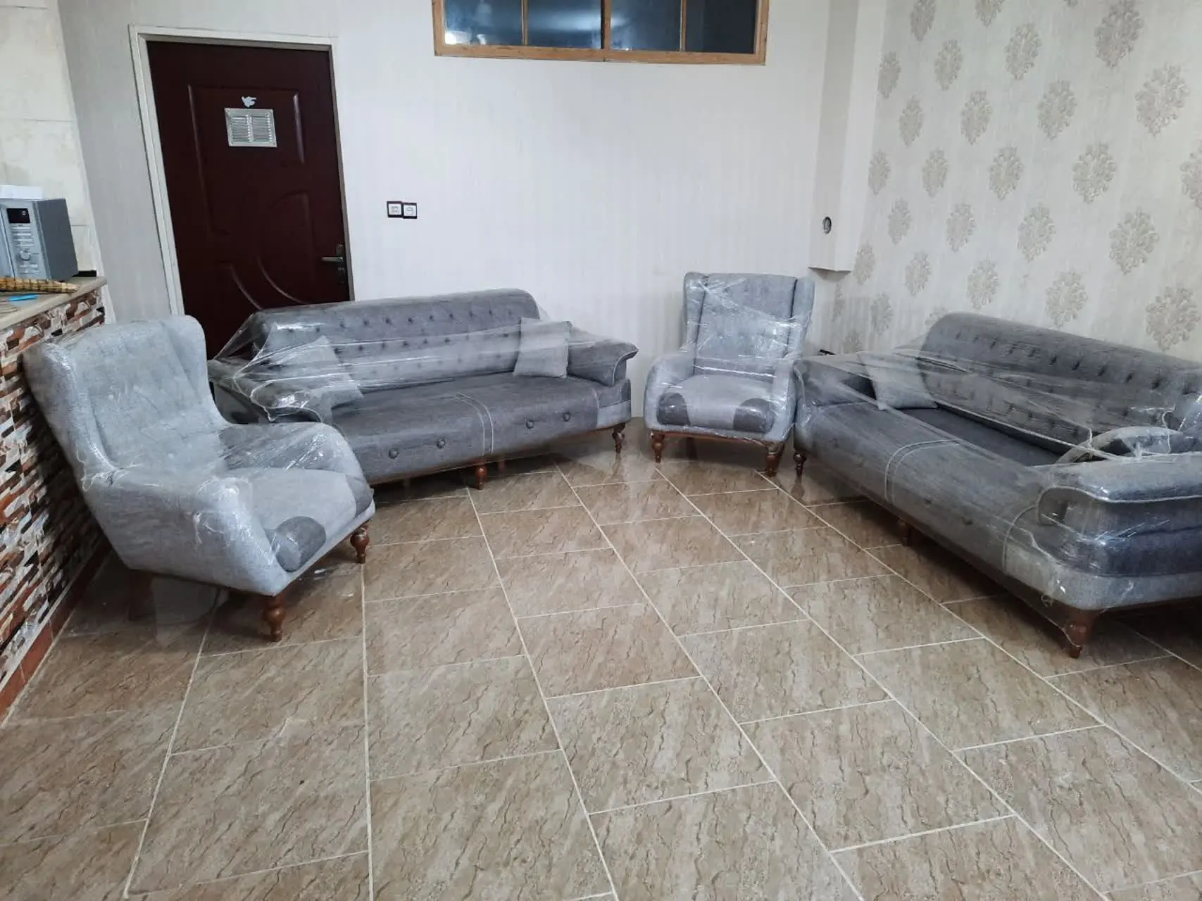 مبل ۸ نفره تخت خواب شو 
