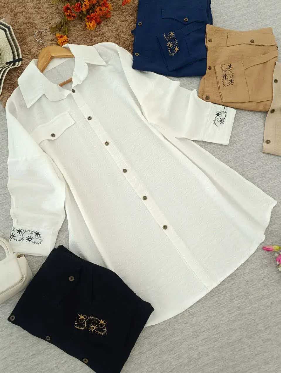 نام: مانتو مچ گلدوزی
