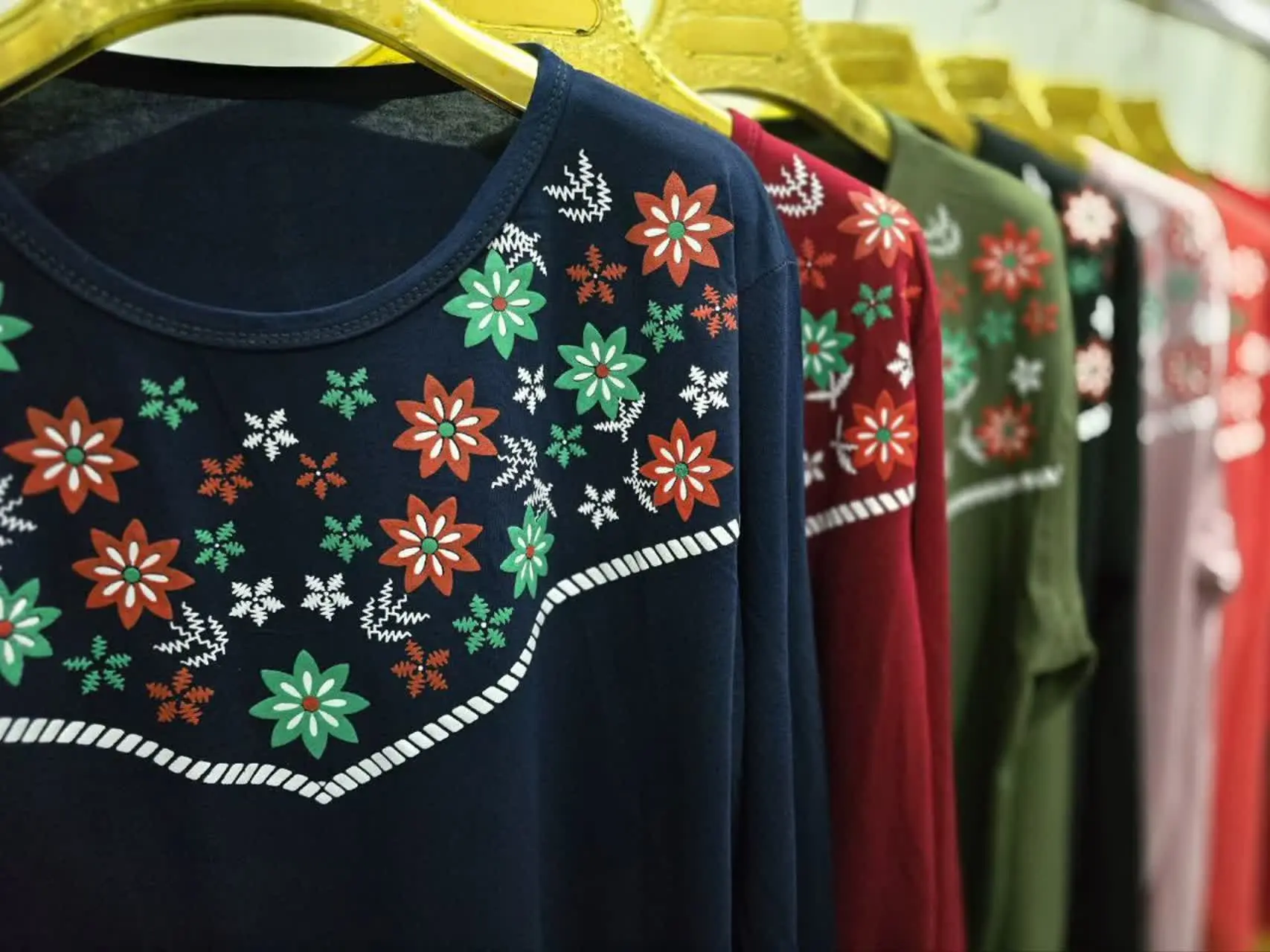 👚نام: صدرا
