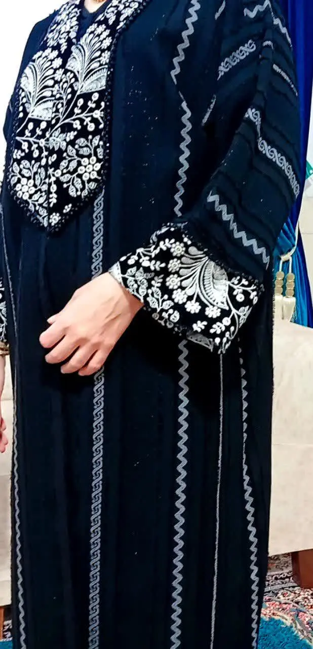 یه مدل مانتو به تعداد محدود رسیده موافقید بیشتر شارژ بشع بهم بگید تاامشب😍😍
