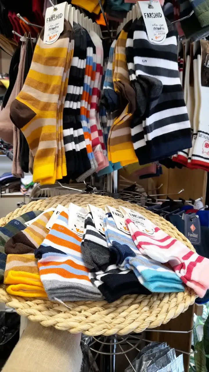 🧦 جوراب های نخ راه راه ✨