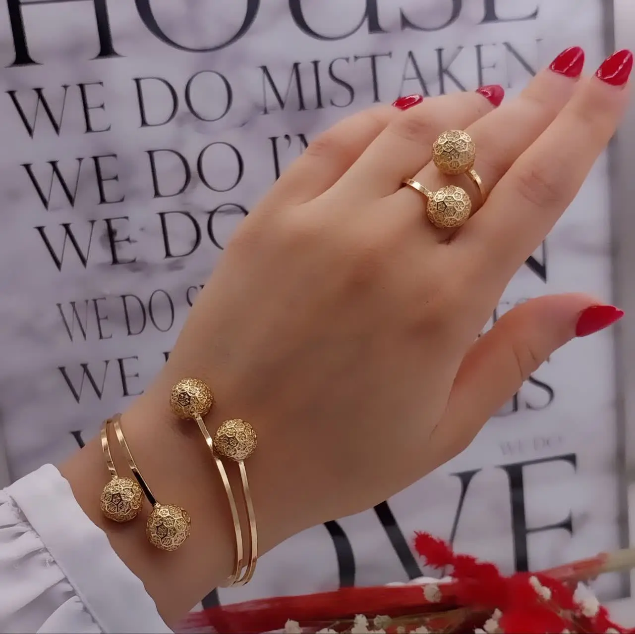 ست دستبند انگشتر توپی جدید😍😍