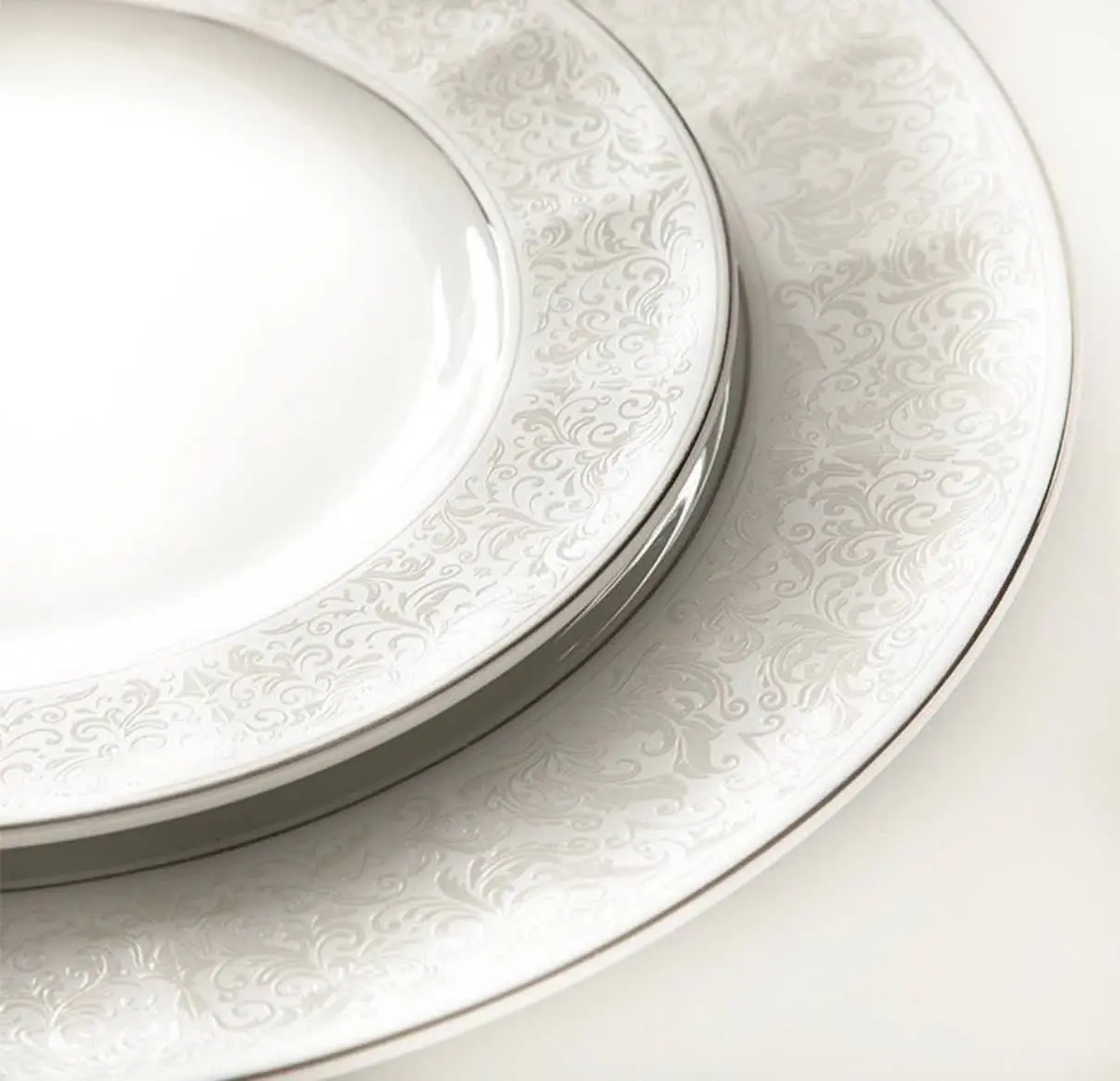 سرویس ۱۰۳ پارچه قالب نئوکلا...