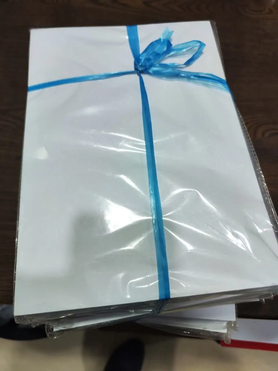 برگ a۴ صد (۱۰۰ عددی) 
