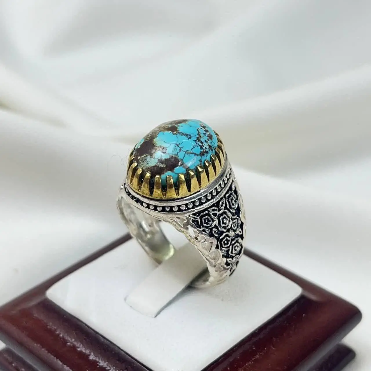 #انگشتر #نقره مردانه رکاب سربرنجی معروف و پر طرفدار ساخت شرکت هخامنش و خیلی خوشدست 👌
