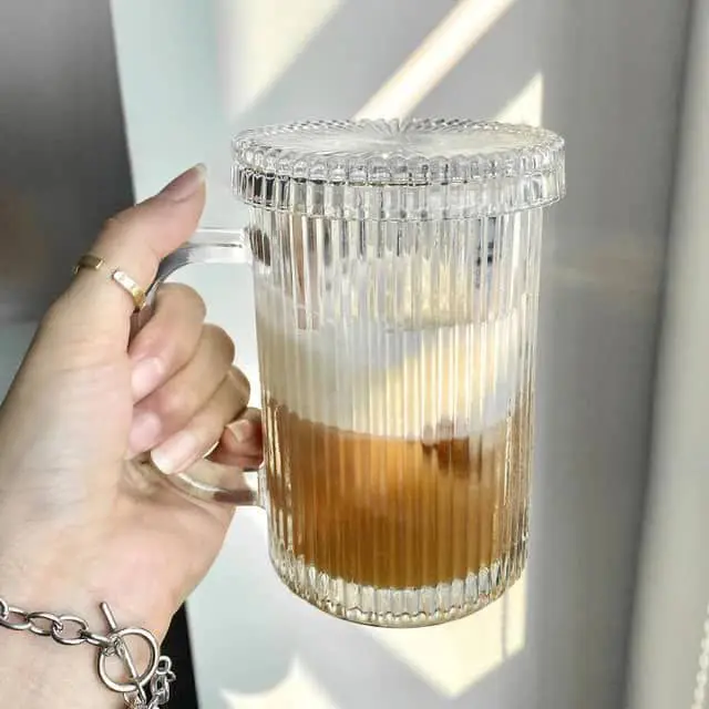 لیوان دمنوش درب دار
