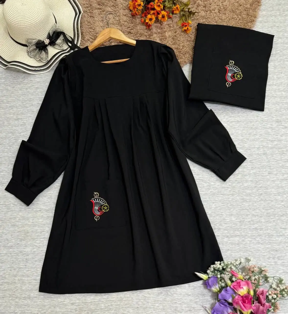 نام: مانتو ۲۰۰۳۷۱
