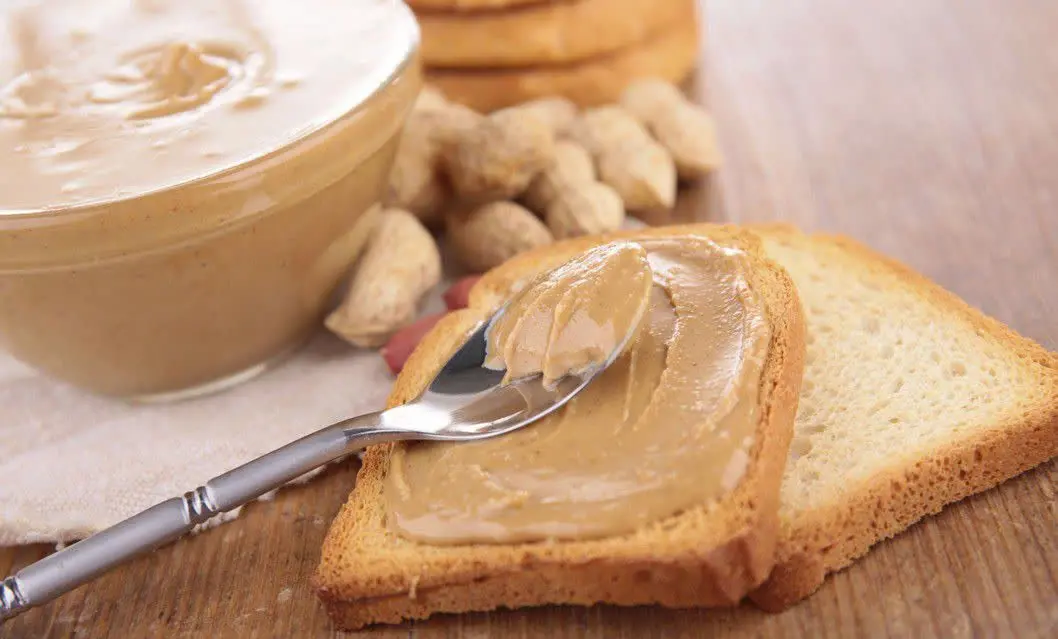 کره بادام زمینی ساده 
