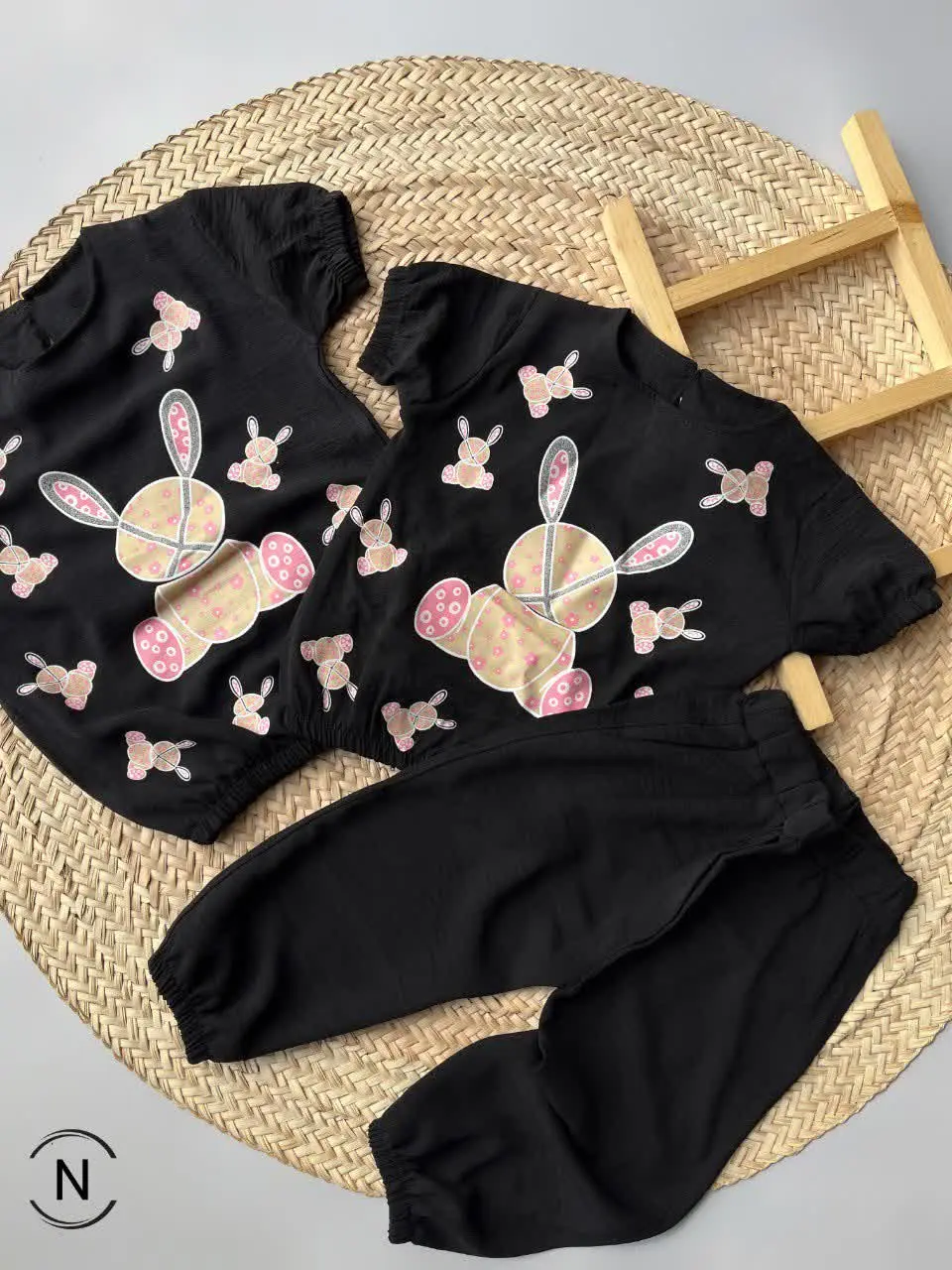 #دوتیکه ابروبادی خرگوش
