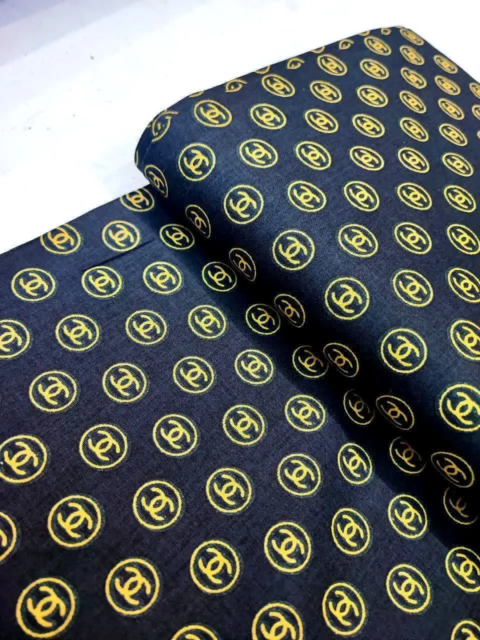 پارچه چیت (کتان نخ) 
