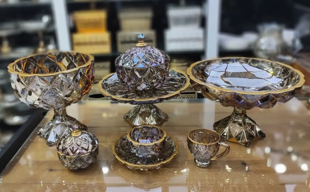 سرویس برتا ارغوانی طلامات