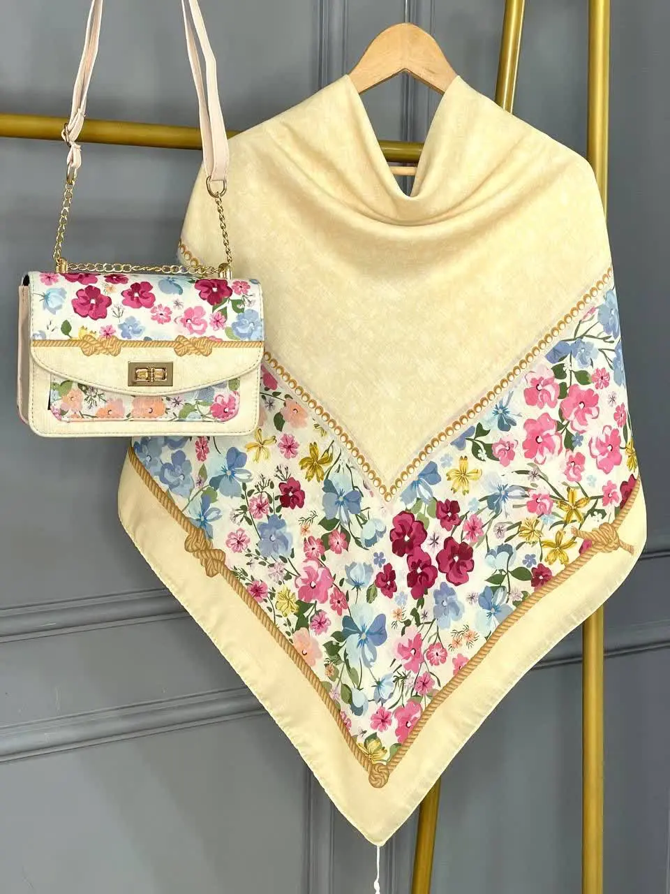 آنام لیمویی💎
