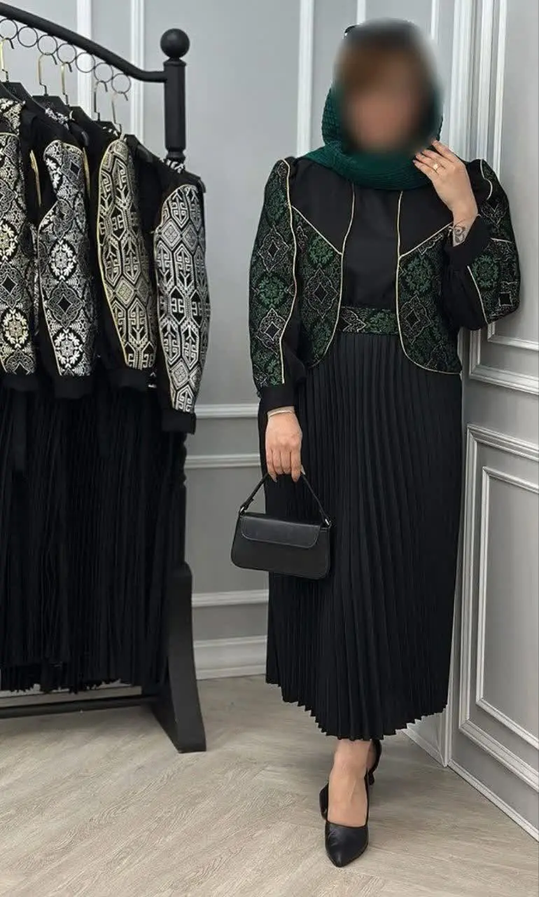 ❤️نام: کت و سارافن 🌺عیداااااانه🌺 ماریا
