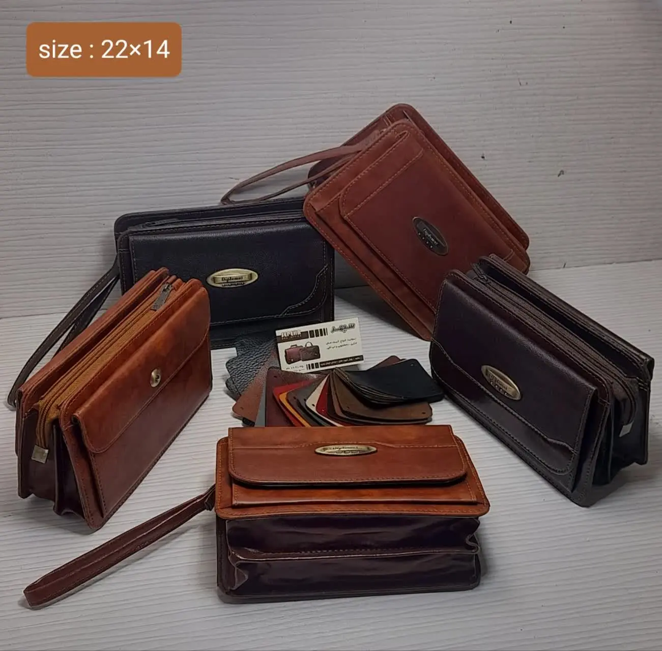 کیف پاسپورتی مردانه
