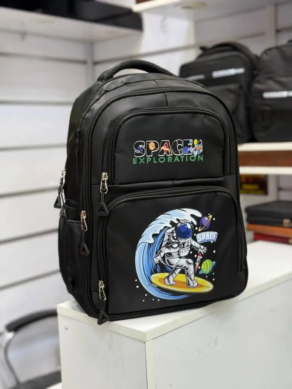 مناسب براى کتاب، دفتر، لواز...