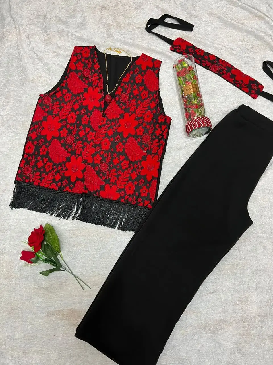 👚نام: ست زیبای یلدانه
