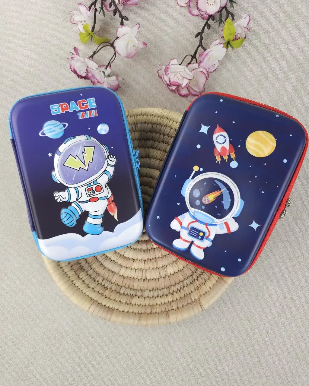 رنگبندی: سرمه ای