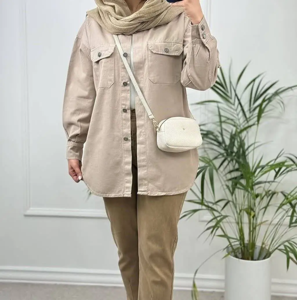 نام: مانتو جین شبنم
