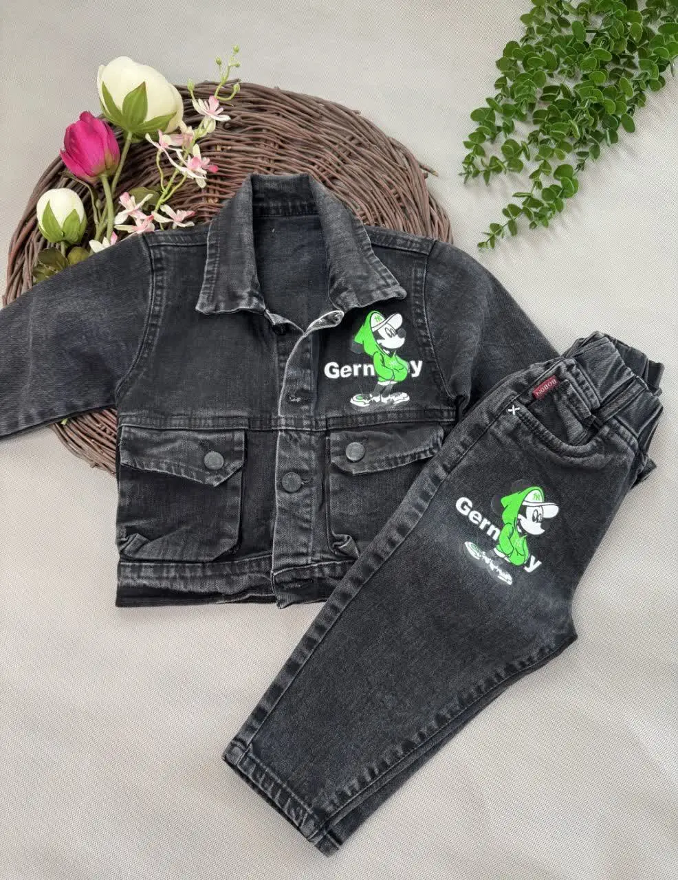 نام محصول: کت شلوار میکی موس ✨
