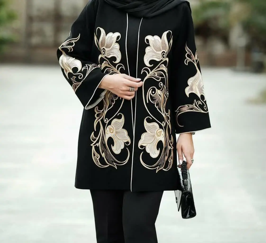 🖋نام: مانتو هلیا
