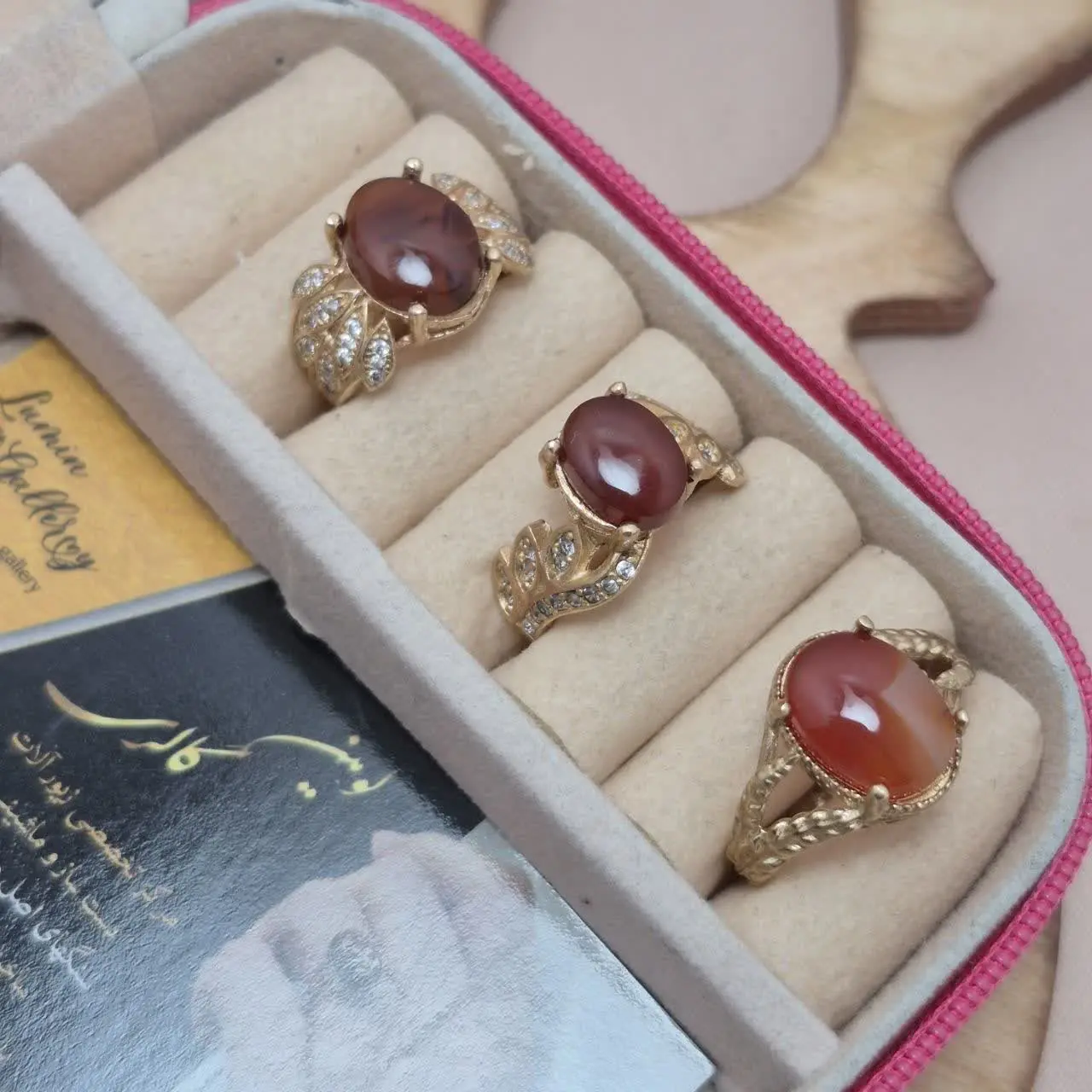 انگشتر عقیقیمن سرخ