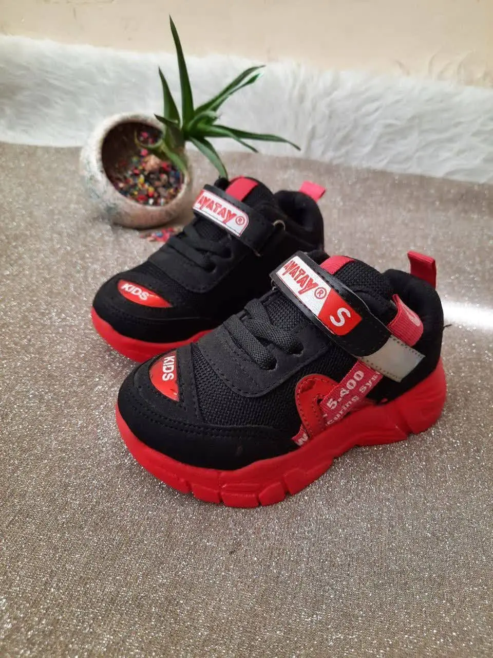 ایاتای زیره رنگی
