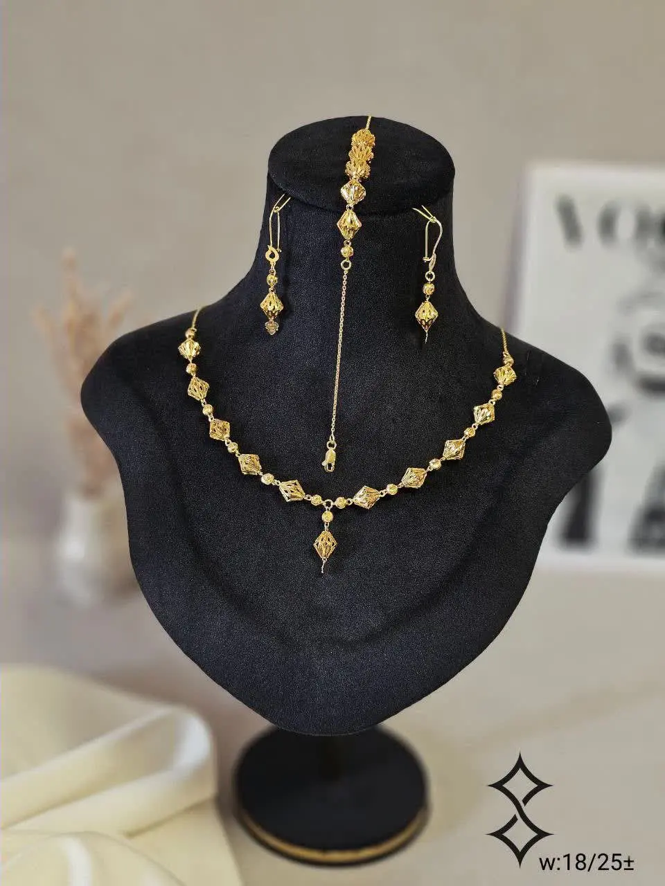 سرویس جواهریزنانه طرح استوانه