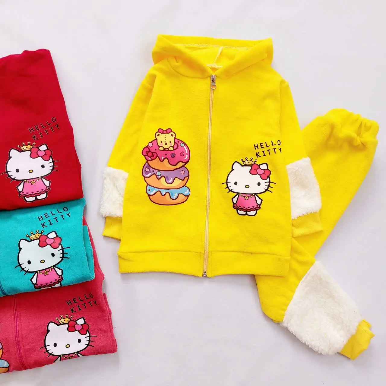 سویشرت شلوار دخترانه در دو طرح 😍
