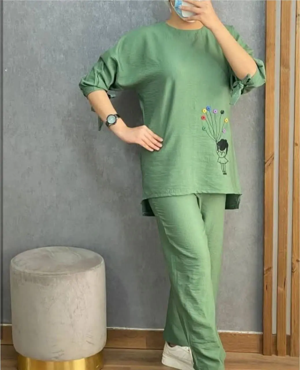 نام: ست ابروبادی
