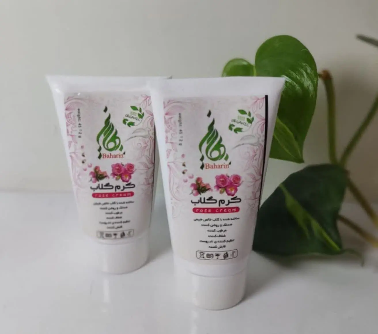 #کرم_گلاب بهارین🌸🌸
