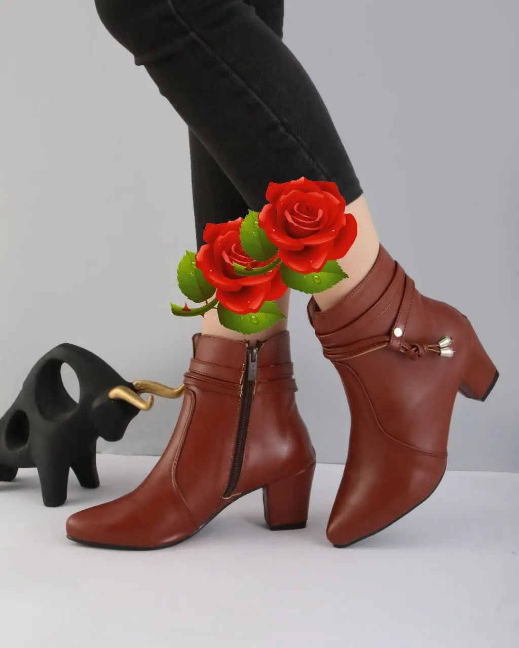 نیم بوت پاشنه داره جدیدمون