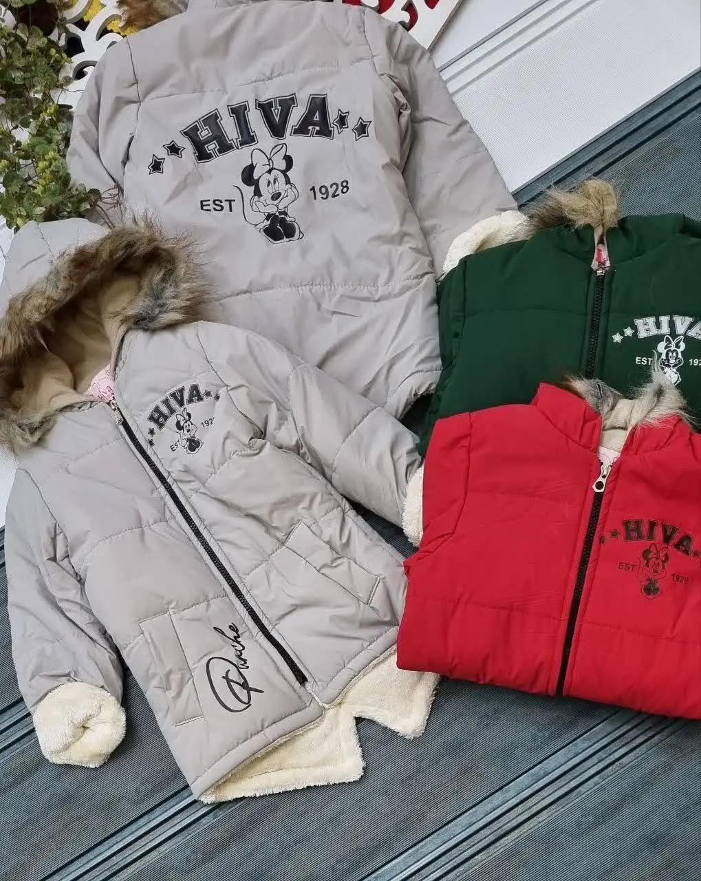 🇮🇷🧥🧶👗👚🎽👕👖👔💎
