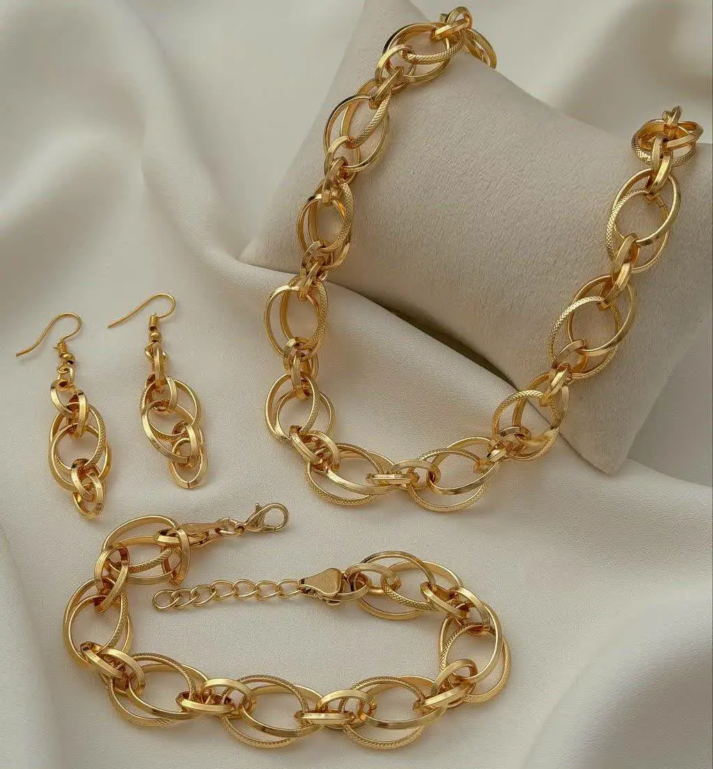 گوشواره ۶ سانتی جلوه ای بلن...