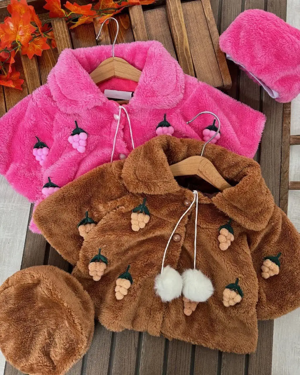 😍شنل دخترانه به همراه کلاه😍