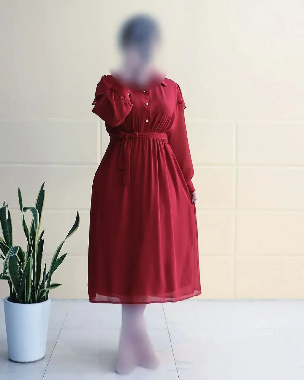 پیراهن حریر آستین چتری نگین 
