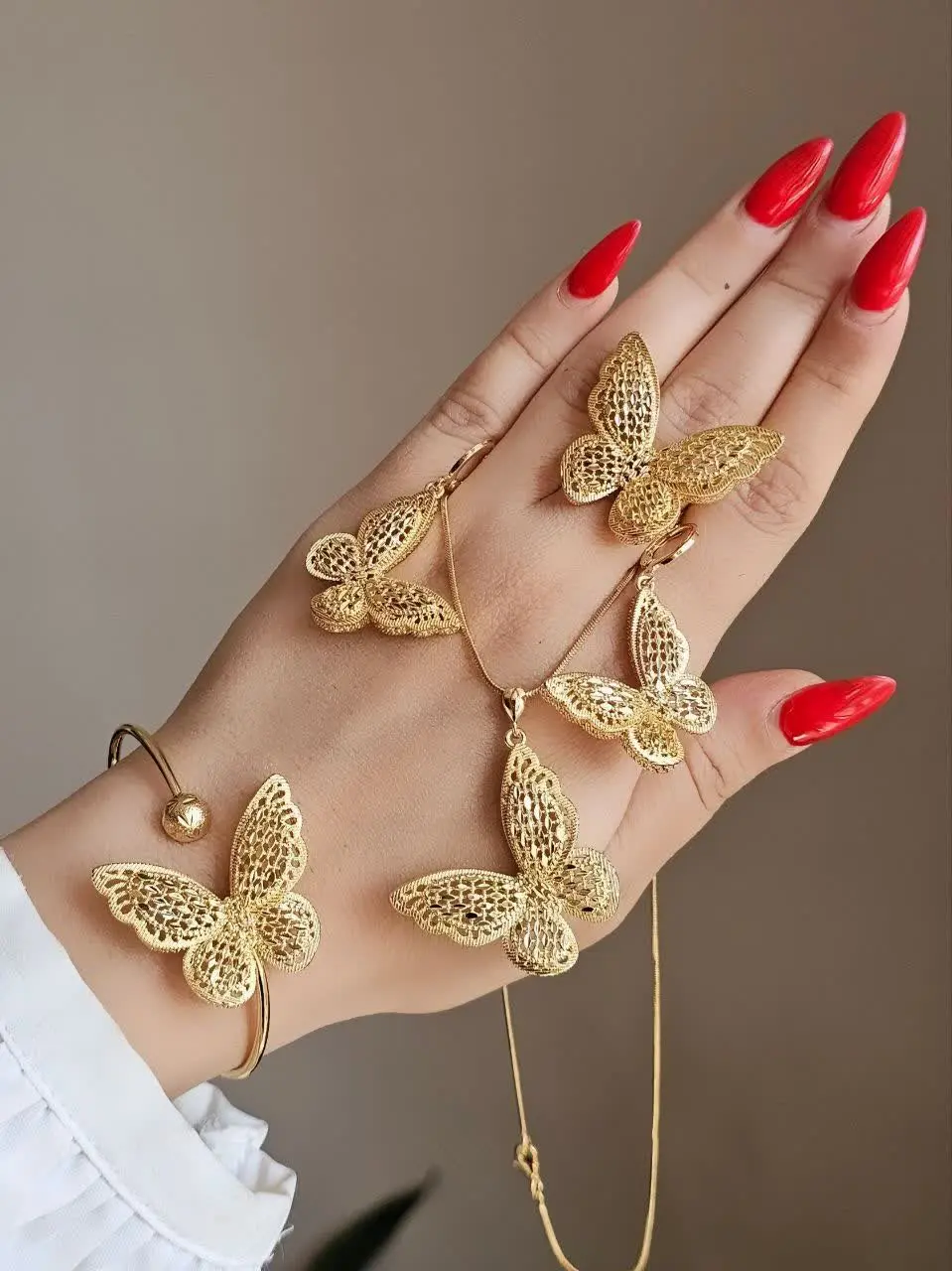 ♦️با زنجیر ۴۵ سانتی ماری اصلی