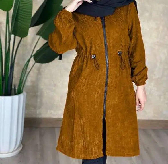 👚 نام: مانتو مخمل بلند
