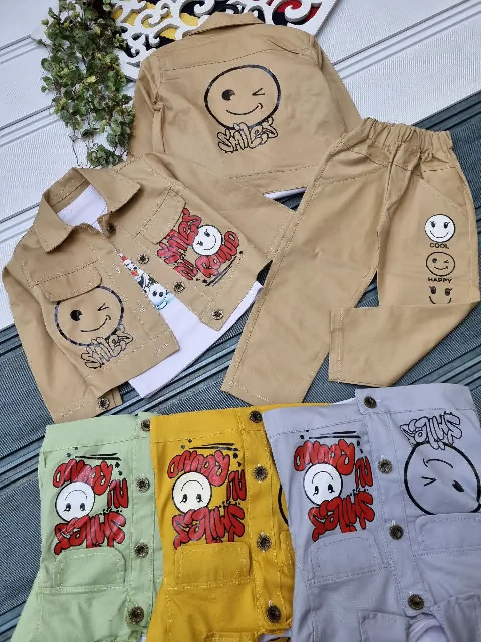 🇮🇷🧥🧶👗👚👔🎽👕👖💎
